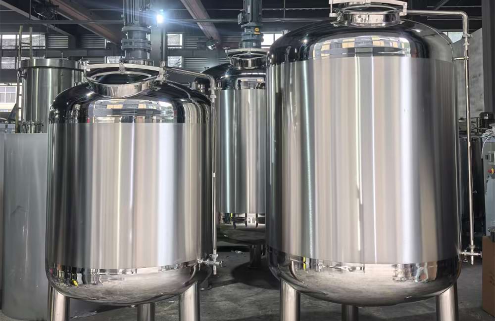 Industrial Storage Tank Service System