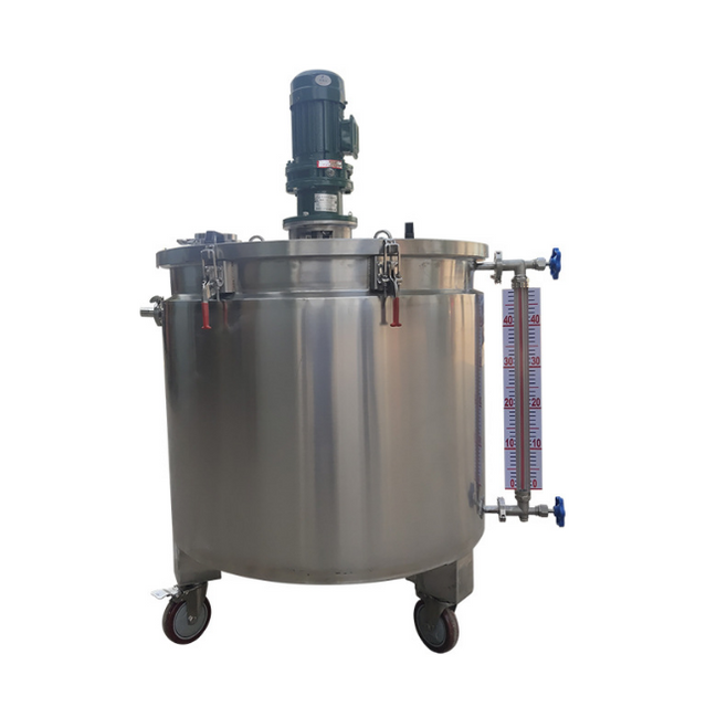 Portable heating and stirring tank